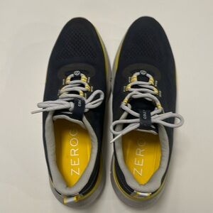 New zero grand Cole haan sneakers